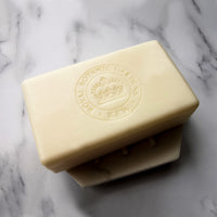 Kew Gardens Apricot Vetiver Soap